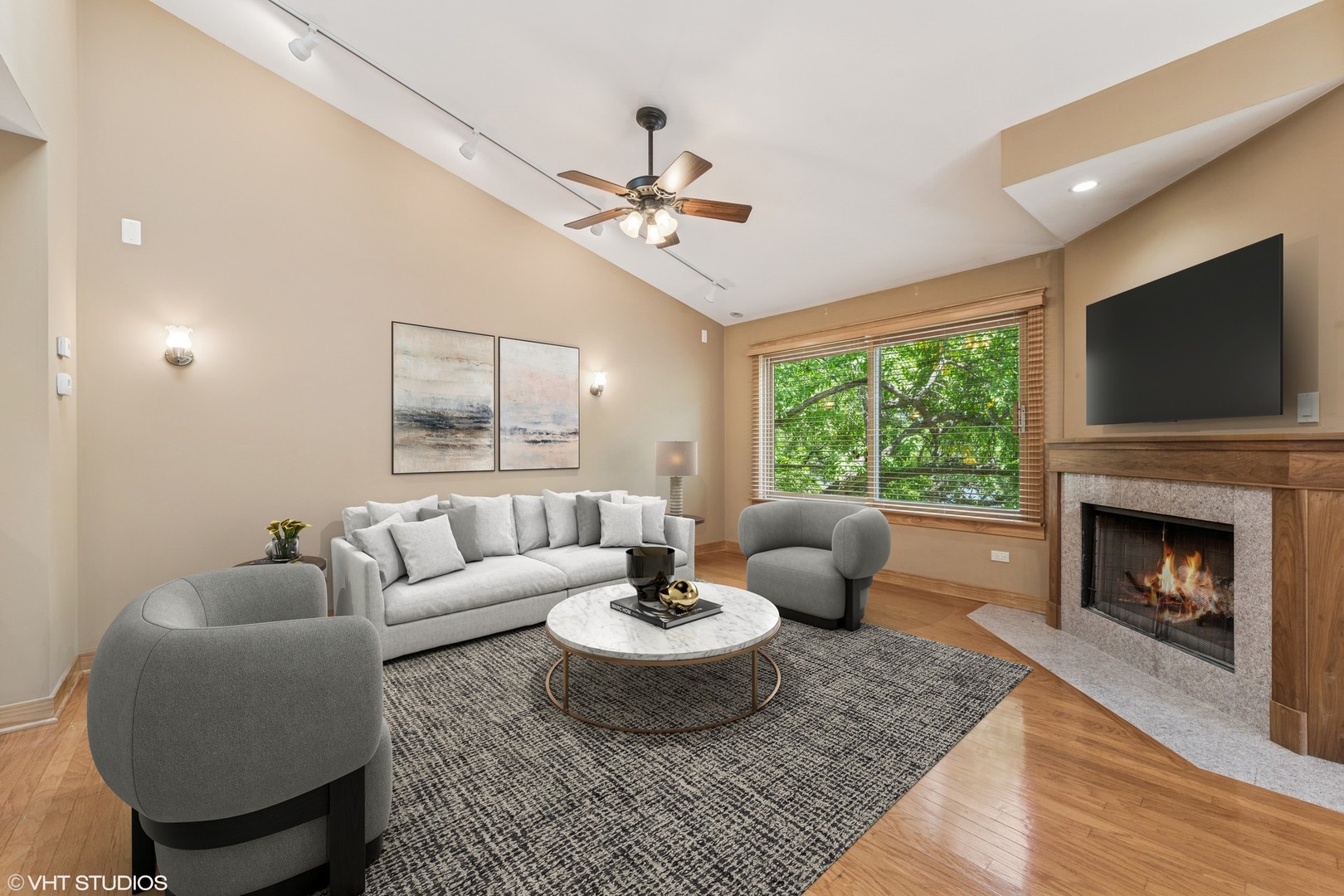 333 N Shoreline Road Unit: 320
