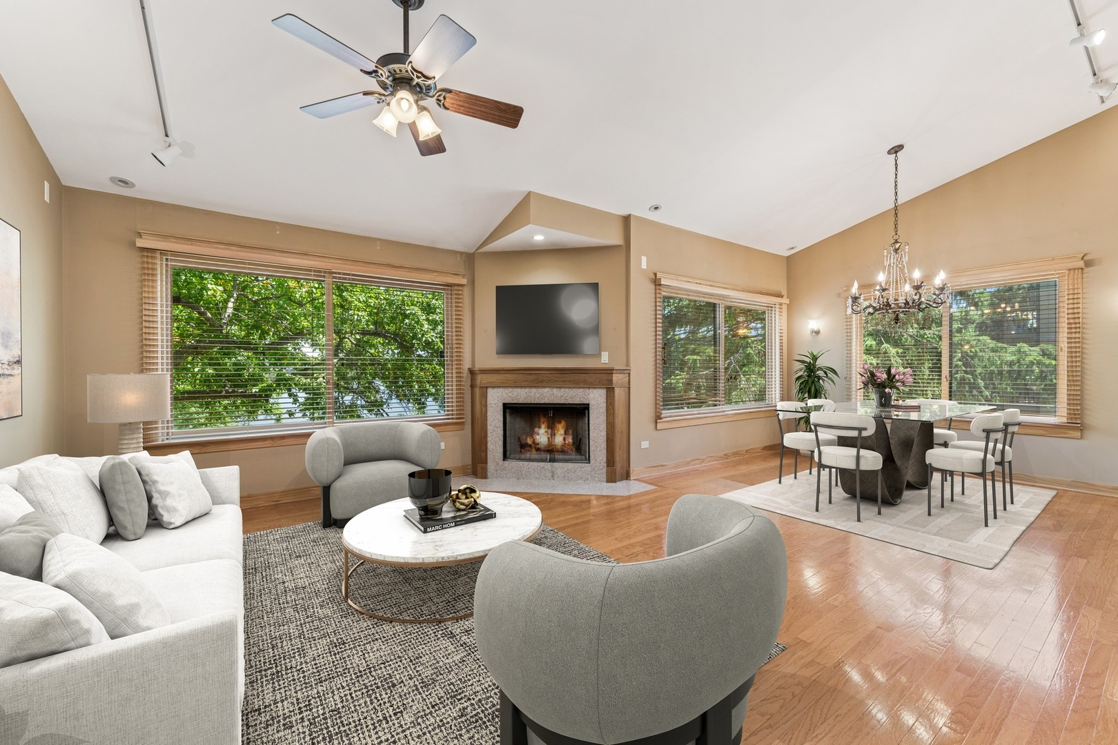 333 N Shoreline Road Unit: 320