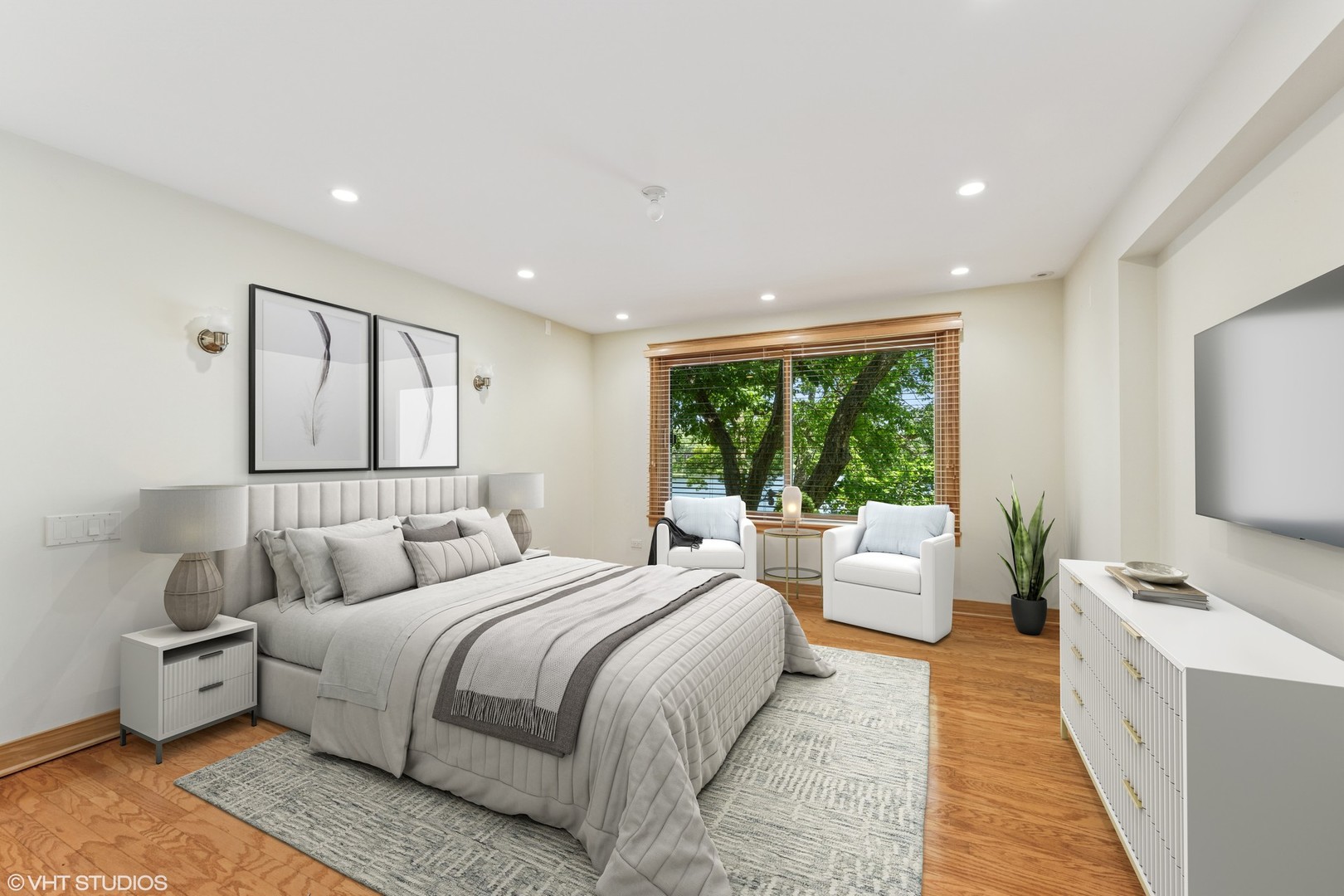 333 N Shoreline Road Unit: 320