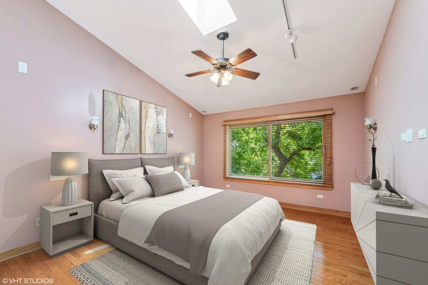 333 N Shoreline Road Unit: 320