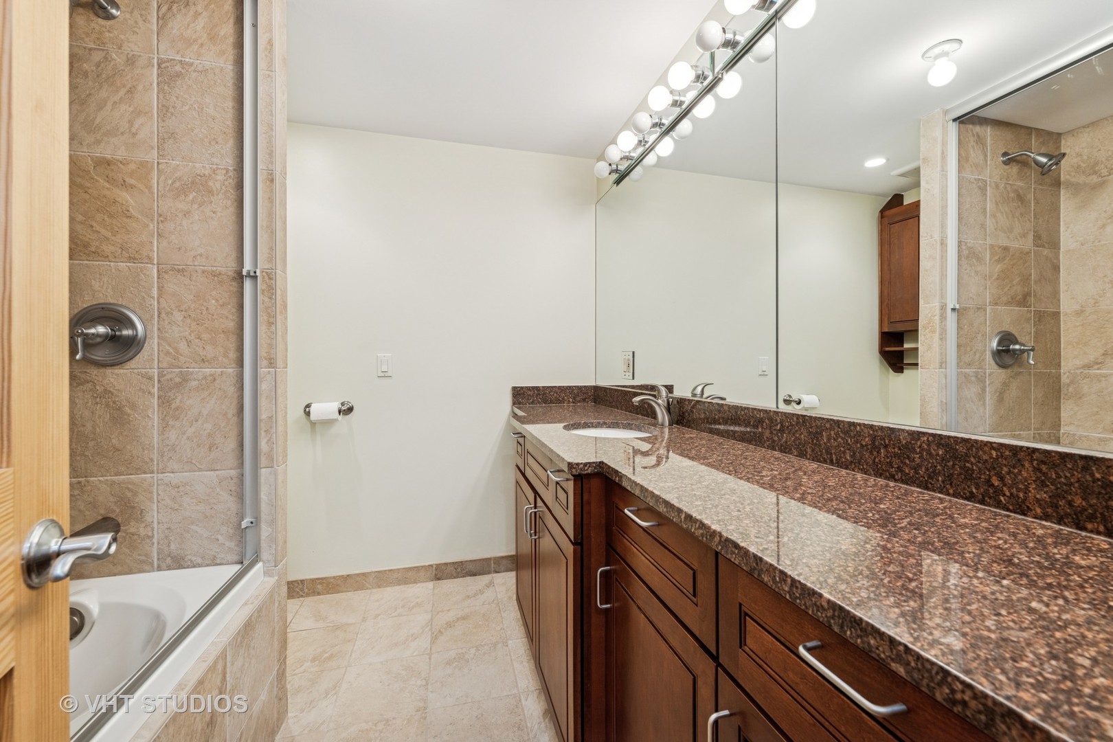 333 N Shoreline Road Unit: 320