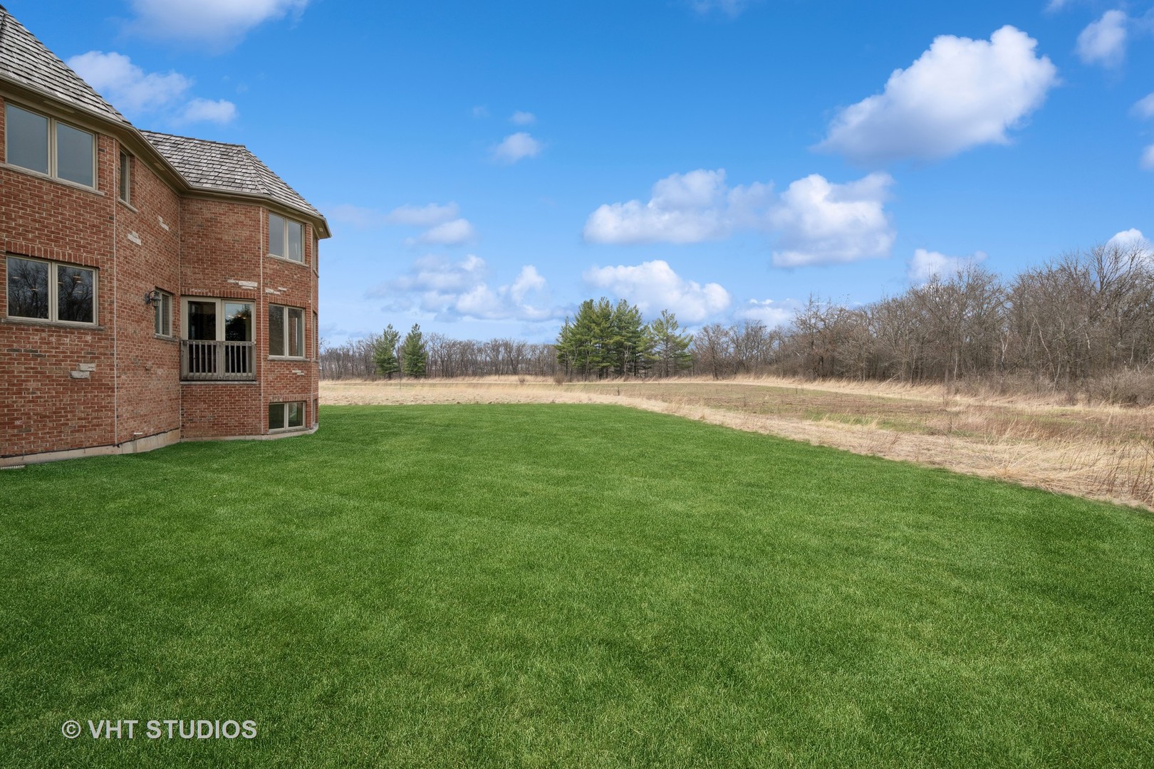 1541 W Longwood Drive