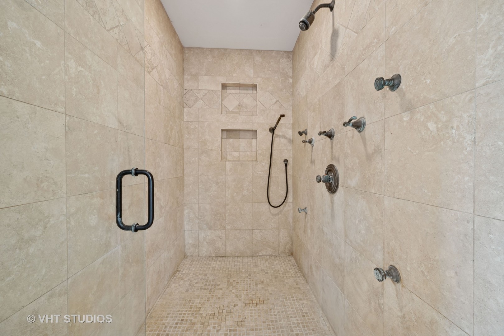 1541 W Longwood Drive