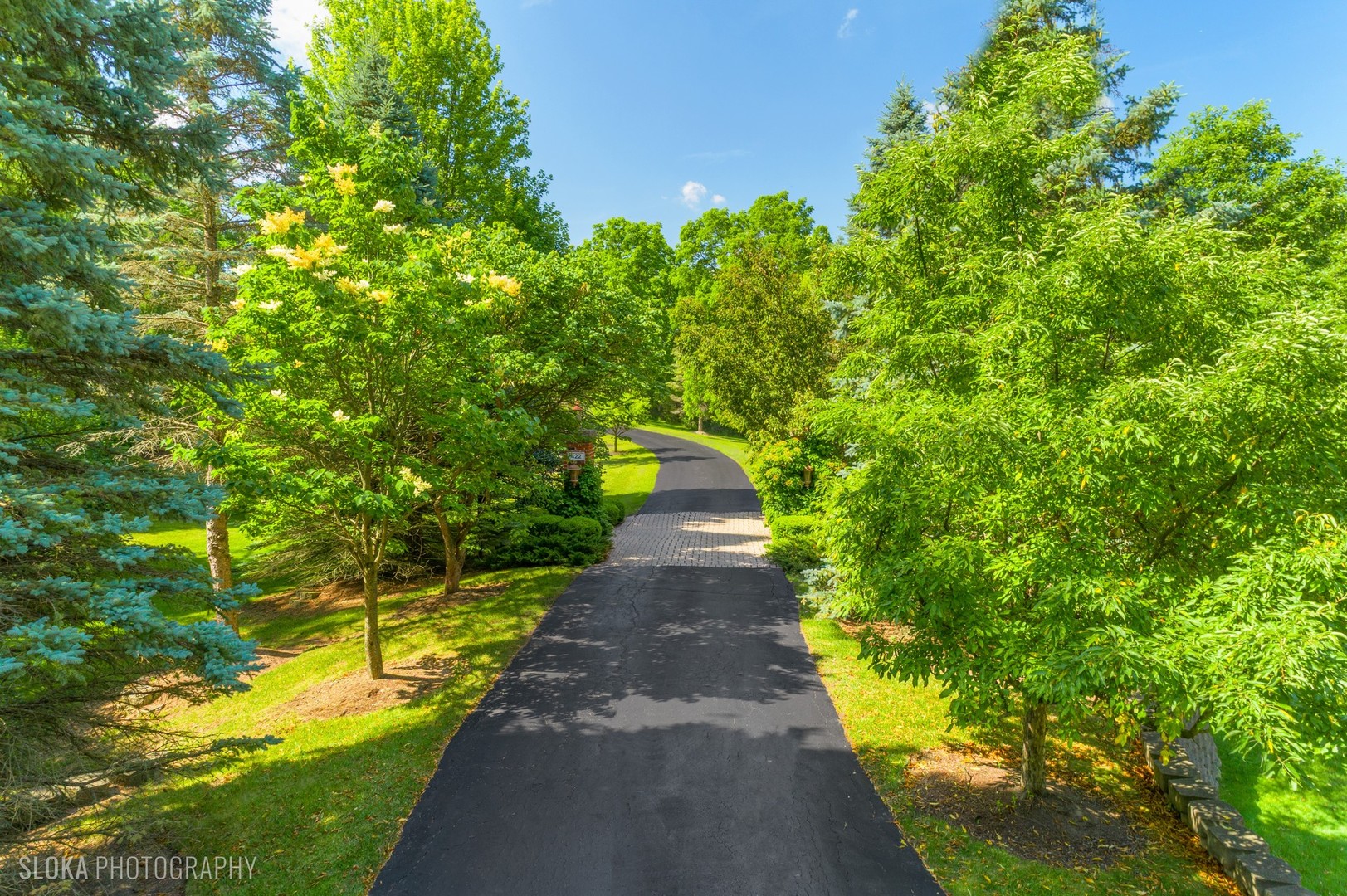 422 W County Line Road