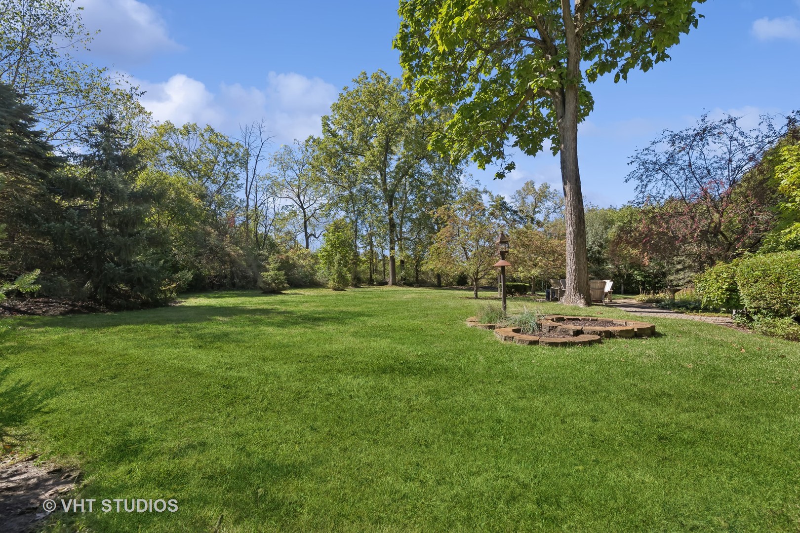 422 W County Line Road