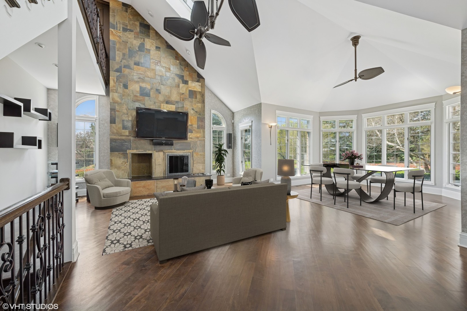 22 Westlake Drive