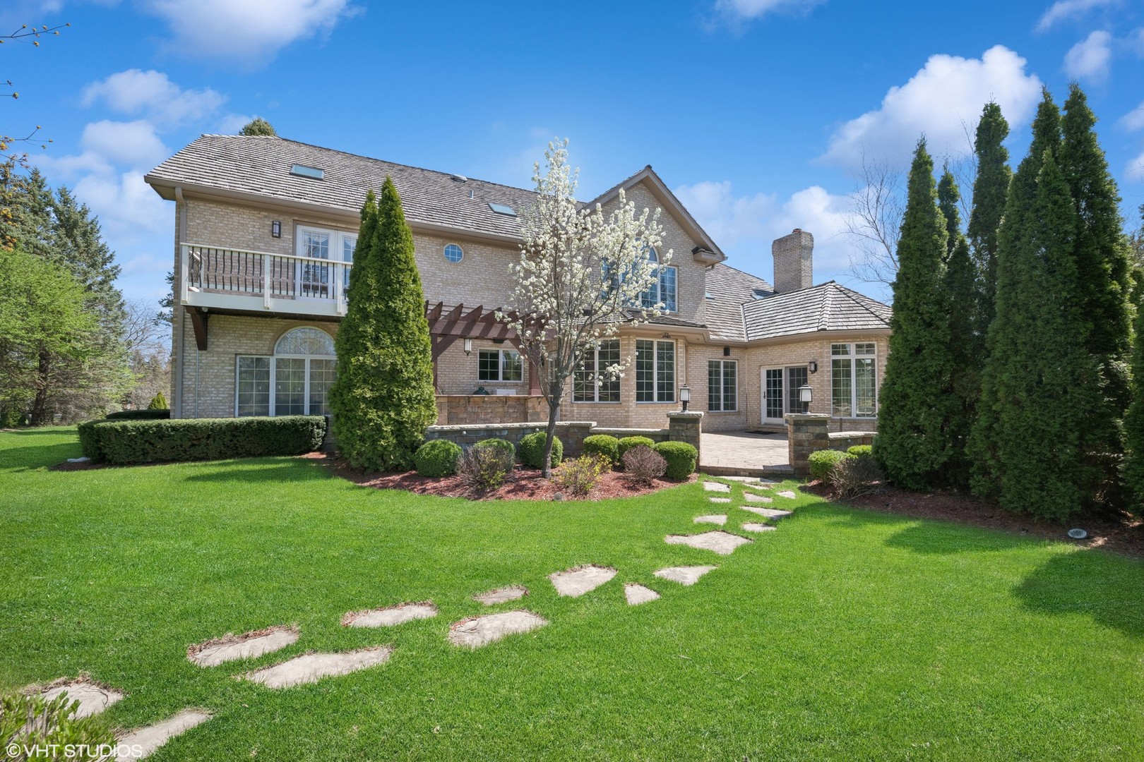 22 Westlake Drive