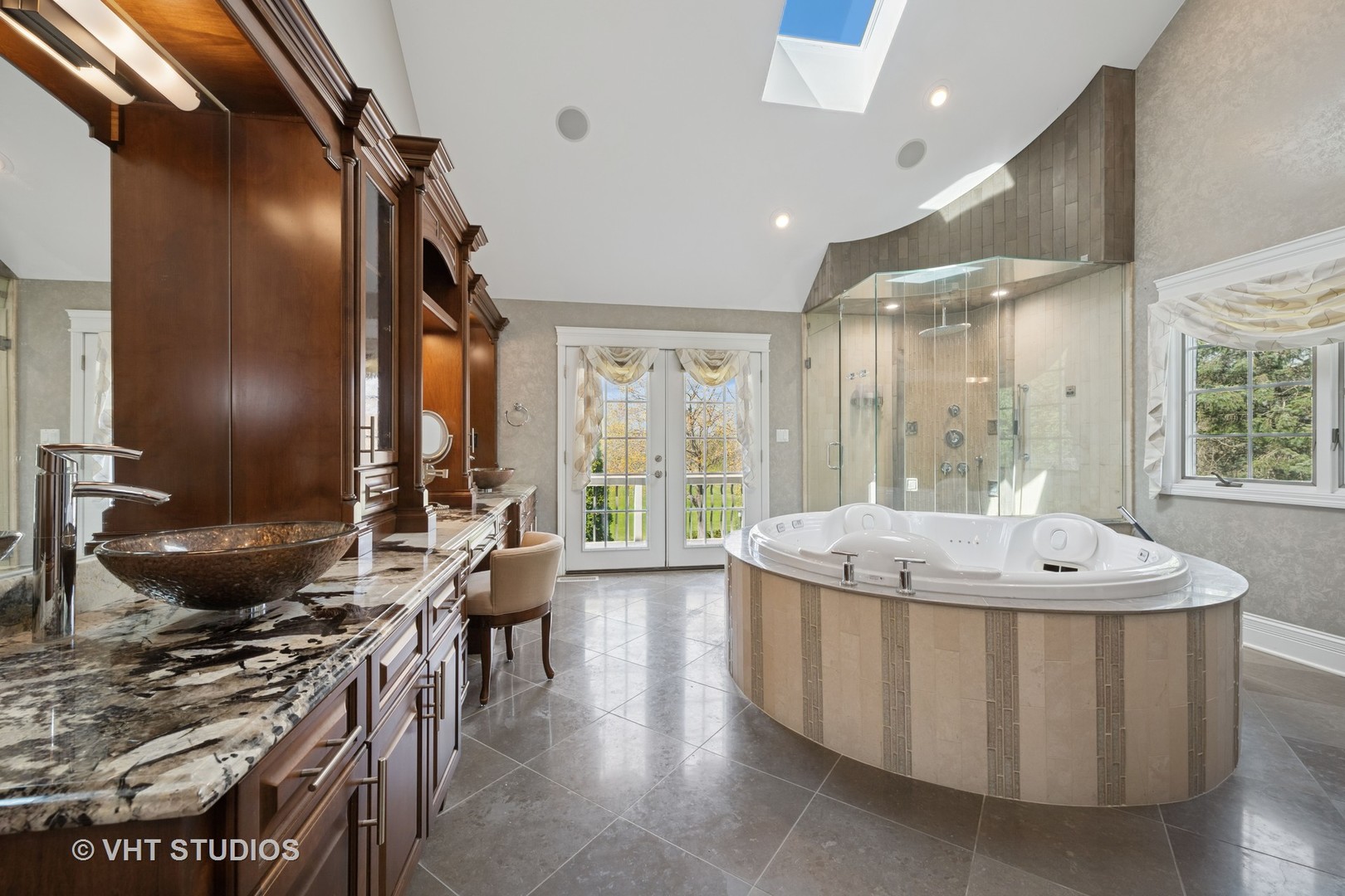 22 Westlake Drive