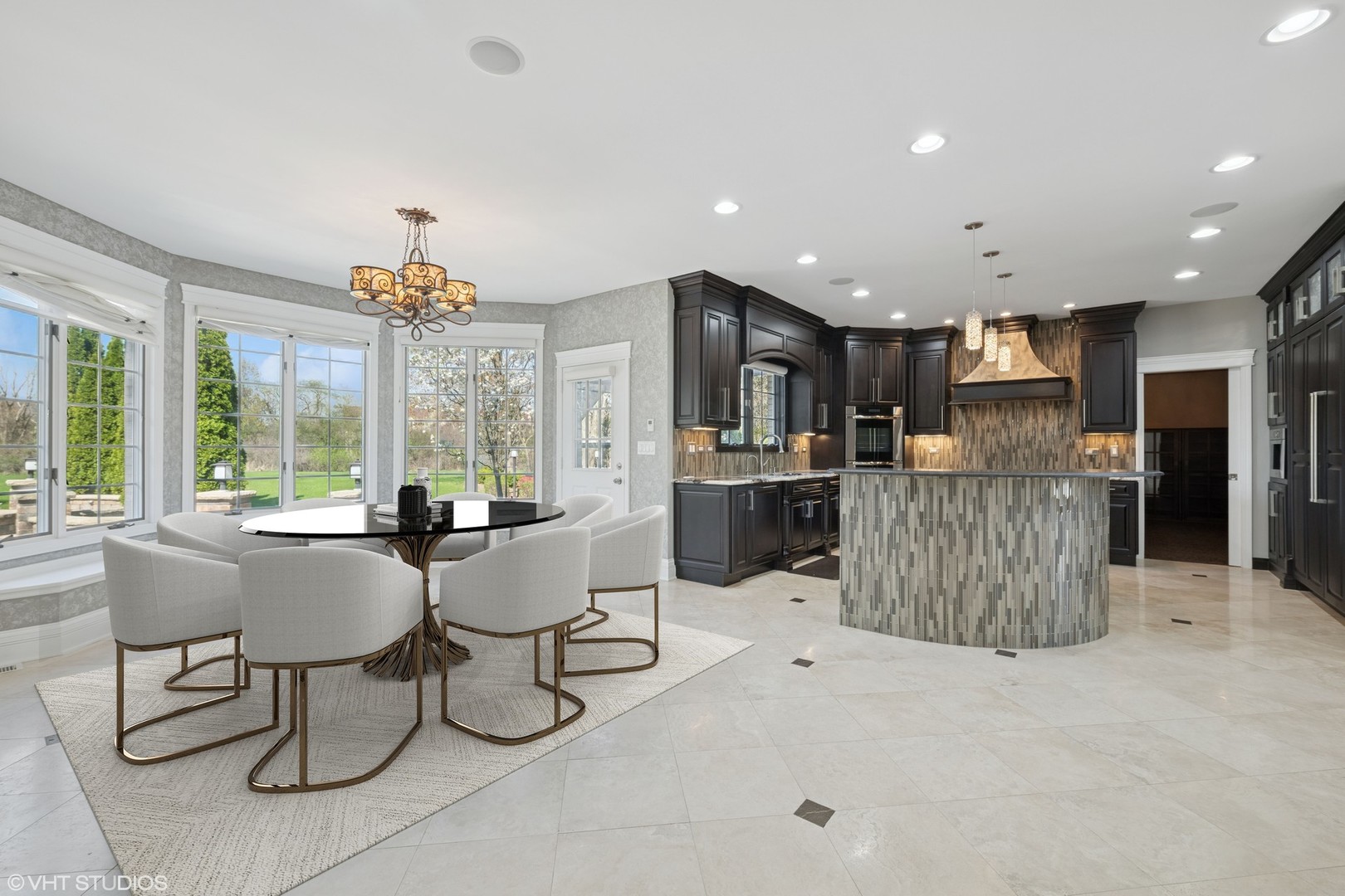 22 Westlake Drive