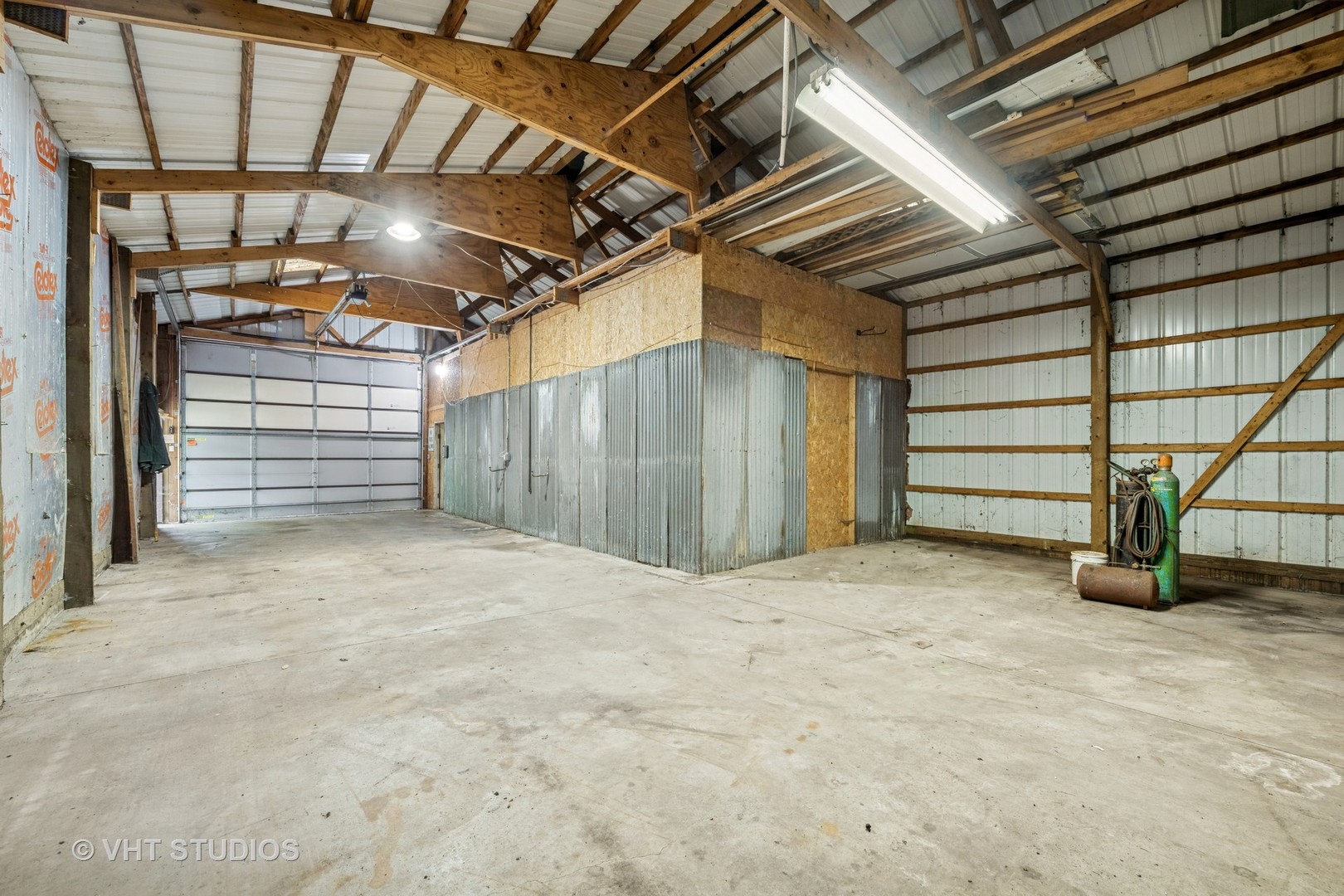 723 N River Road