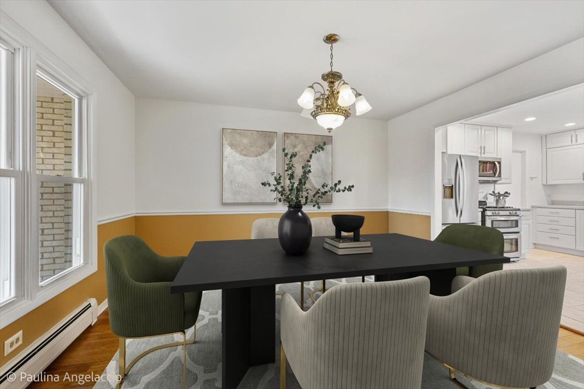 48 W Brentwood Drive