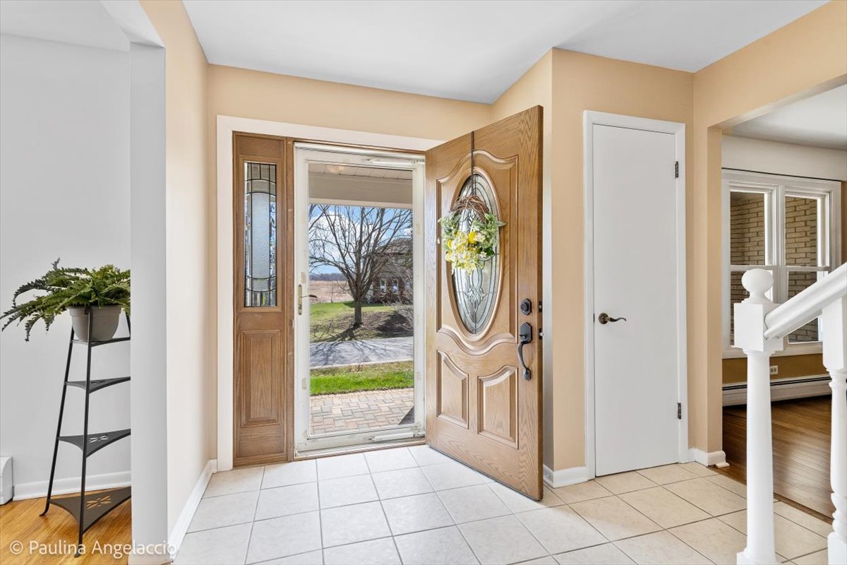 48 W Brentwood Drive