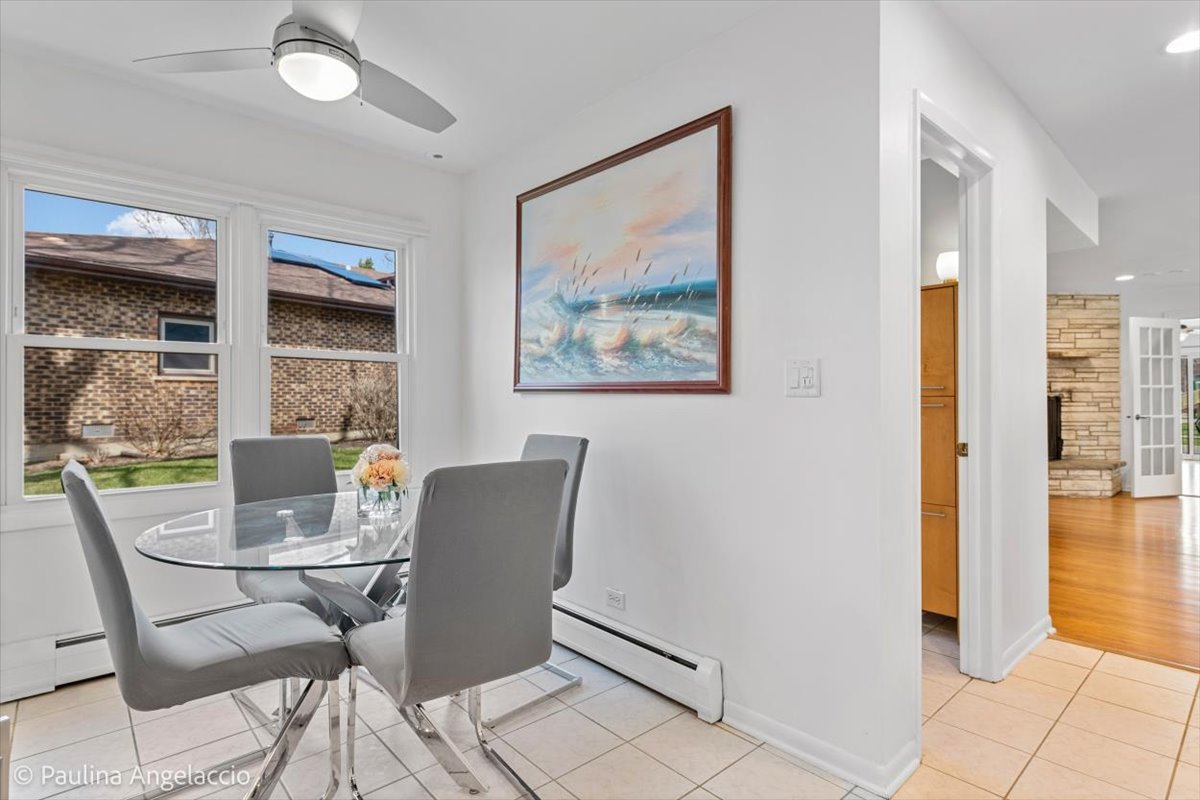 48 W Brentwood Drive