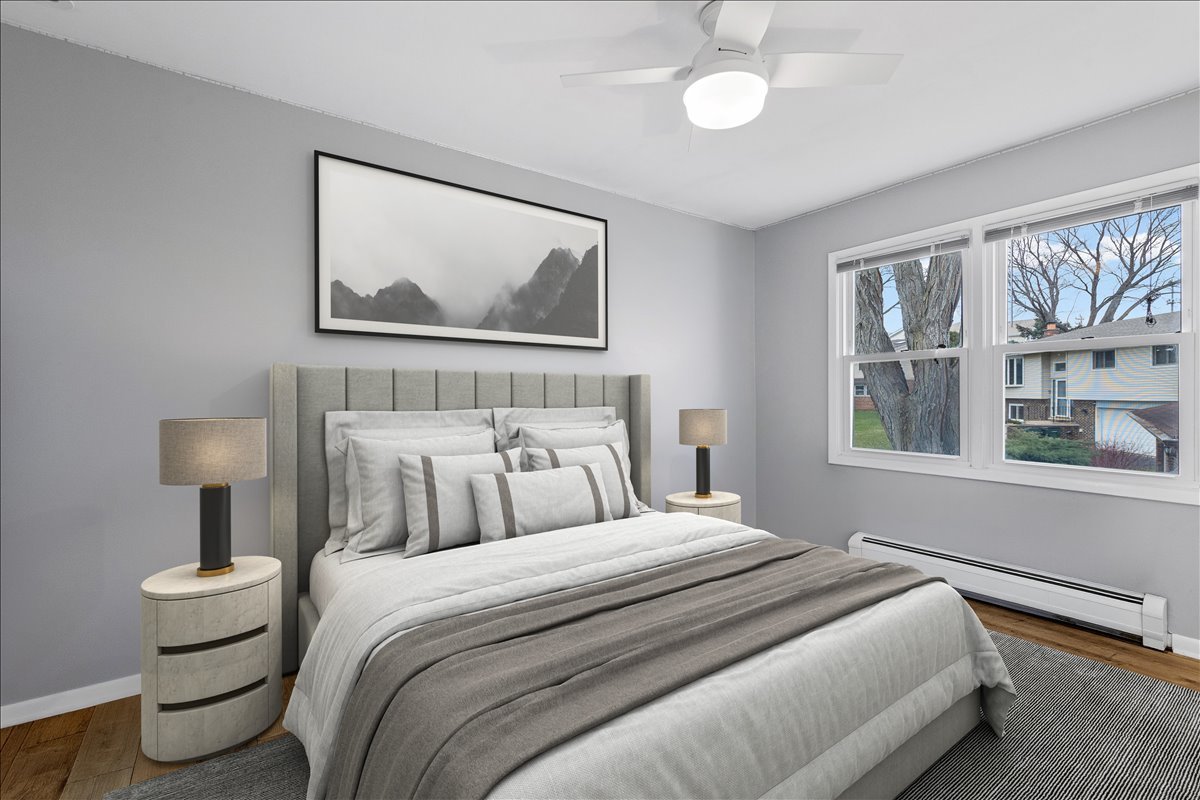 48 W Brentwood Drive