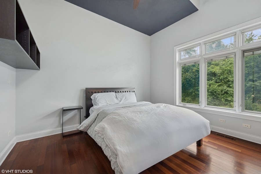20 Terra Vita Court