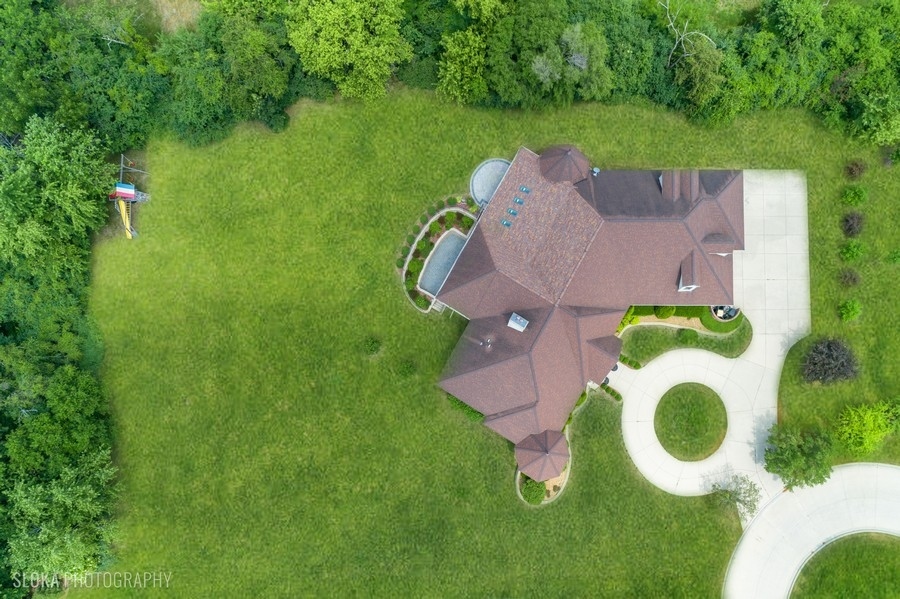 20 Terra Vita Court