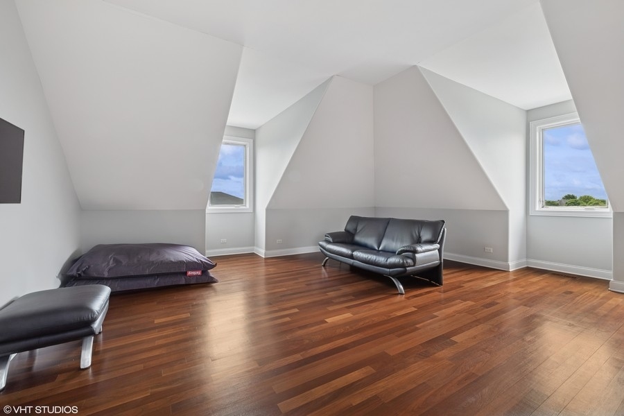 20 Terra Vita Court