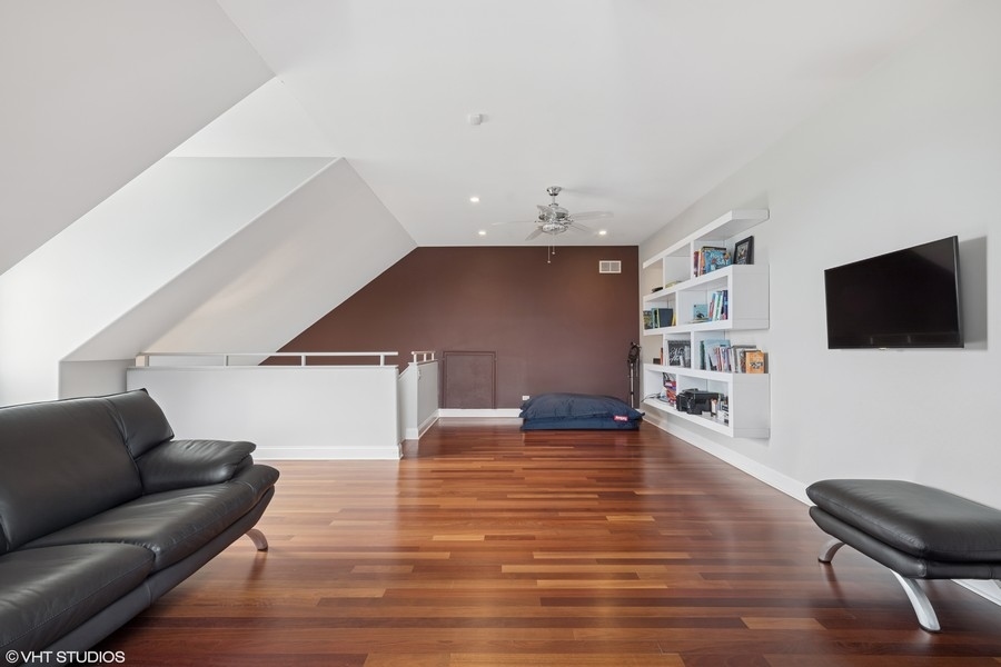 20 Terra Vita Court