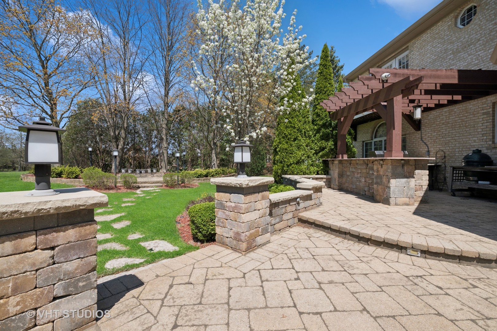 22 Westlake Drive