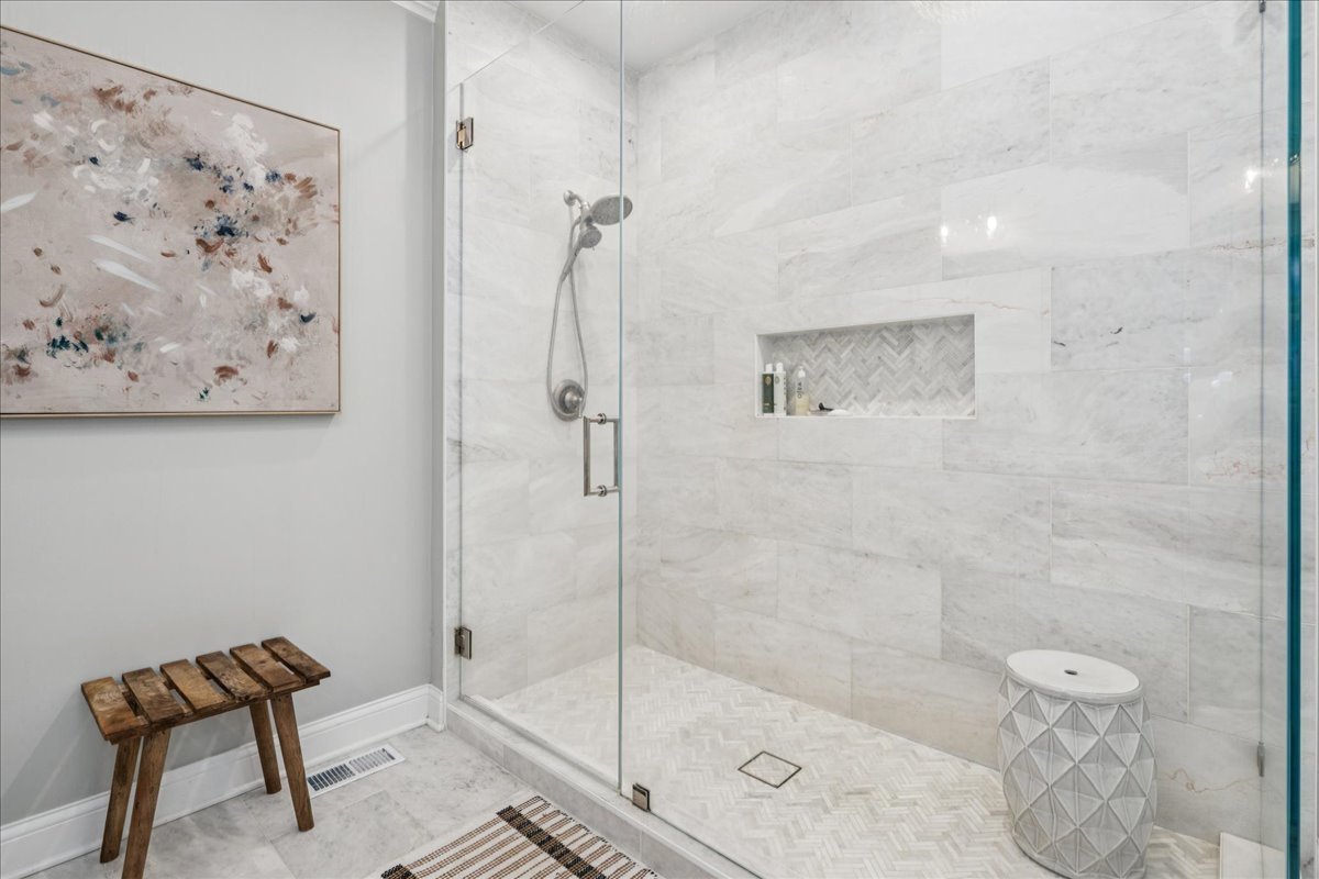 512 Stone Canyon Circle