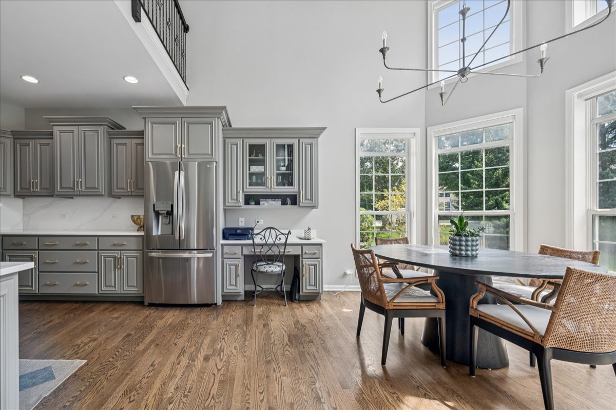 512 Stone Canyon Circle