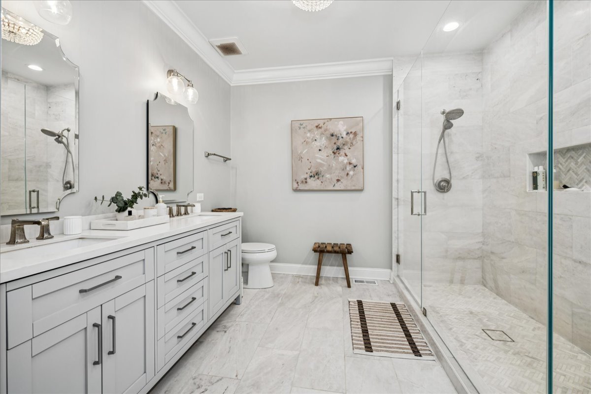 512 Stone Canyon Circle