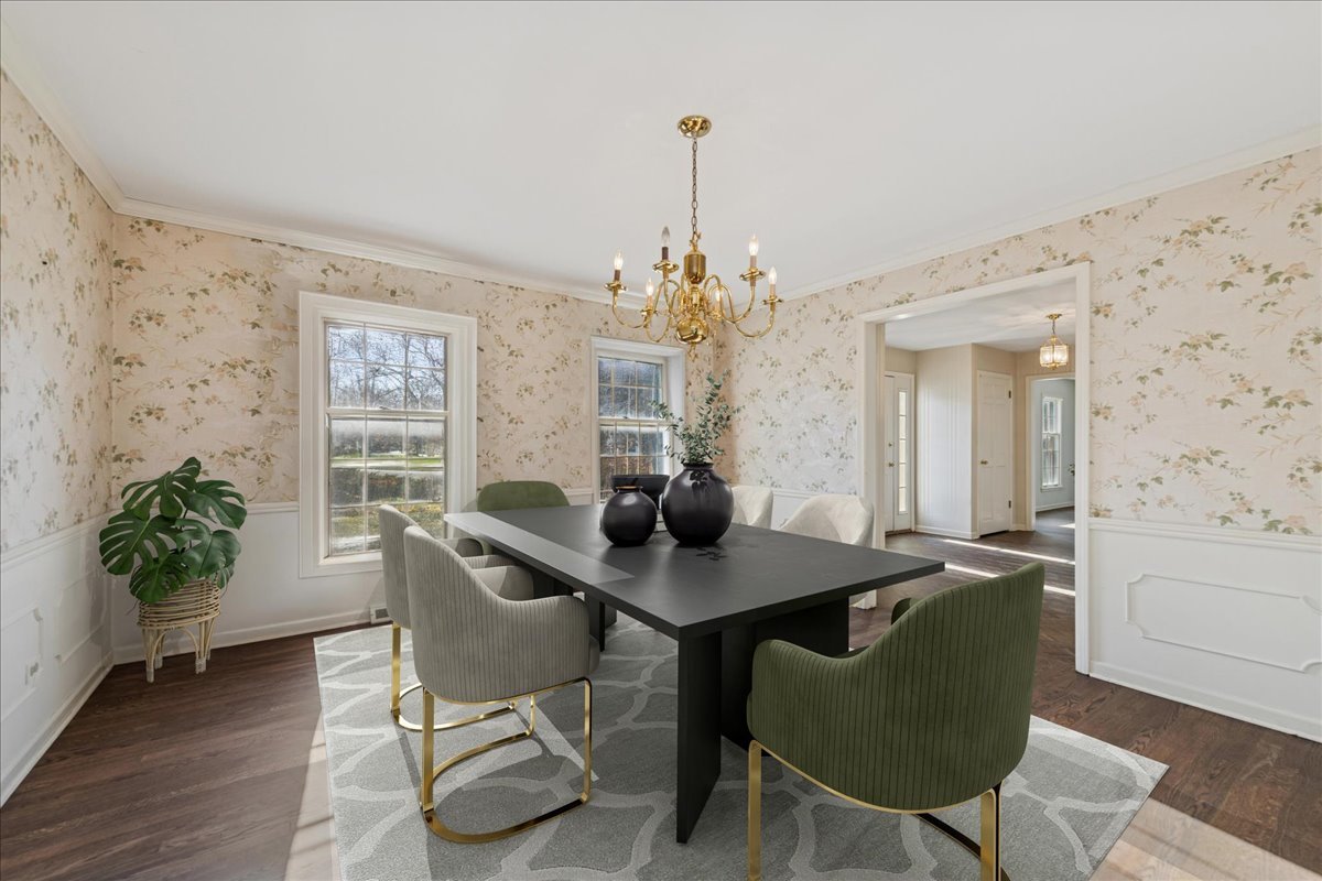 1300 Lake Shore Drive S