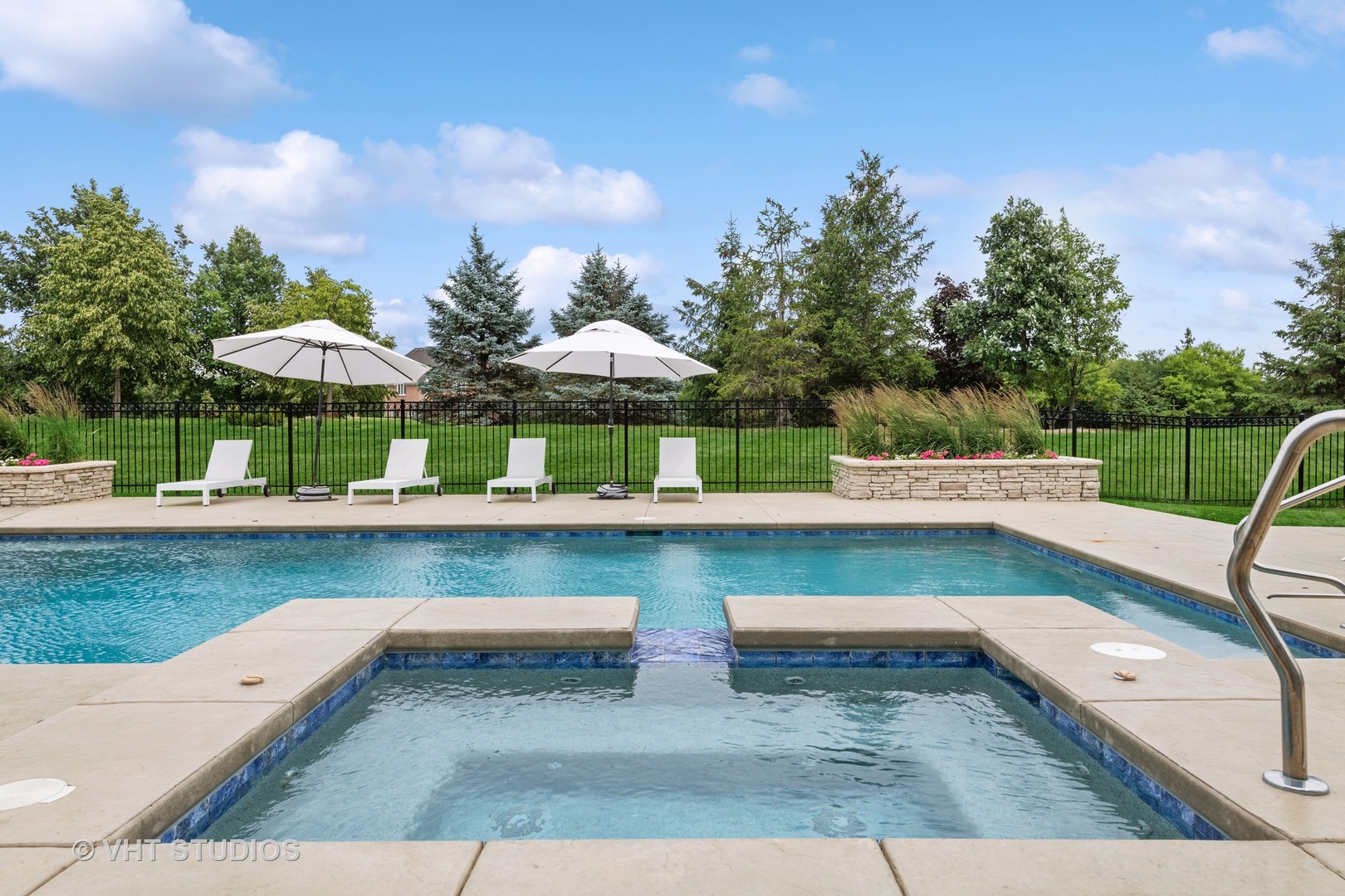 11 Acadia Drive