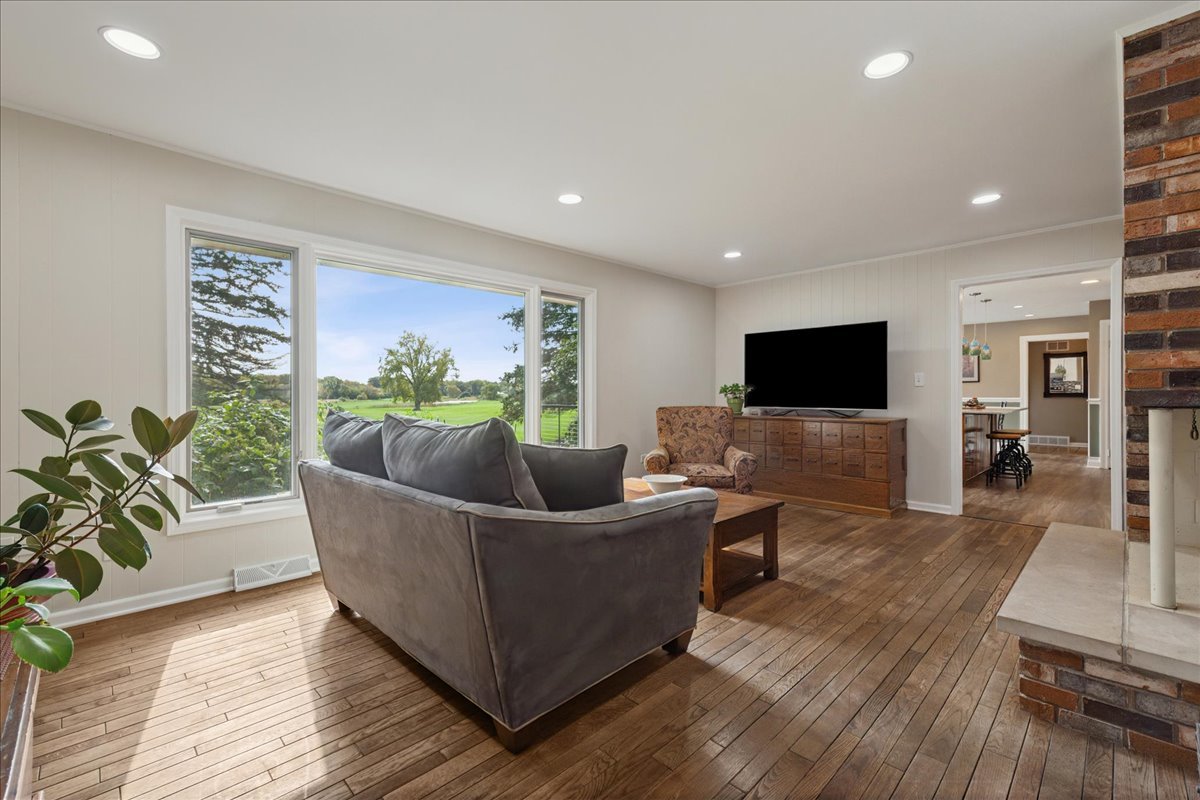 14 Golfview Lane