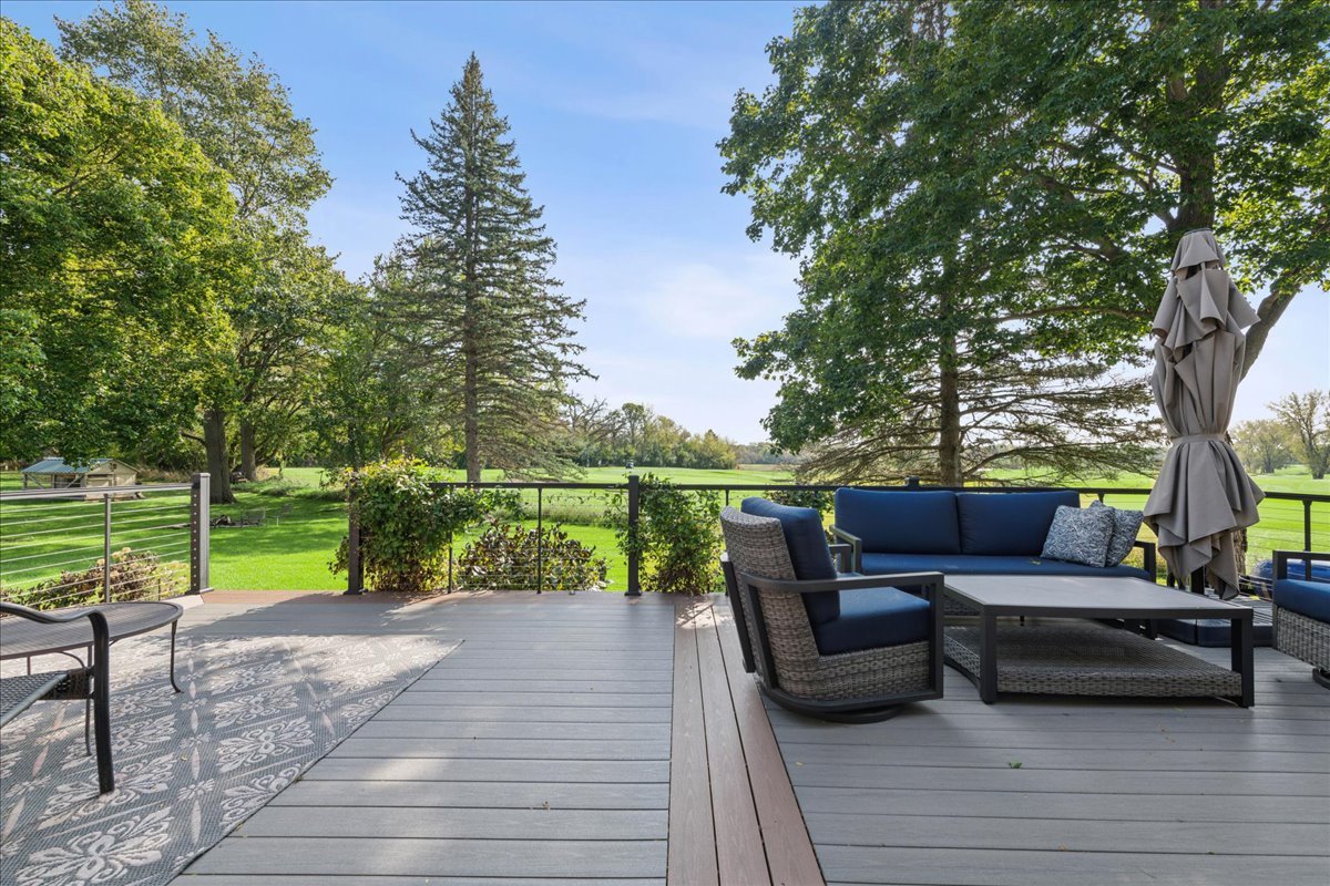 14 Golfview Lane