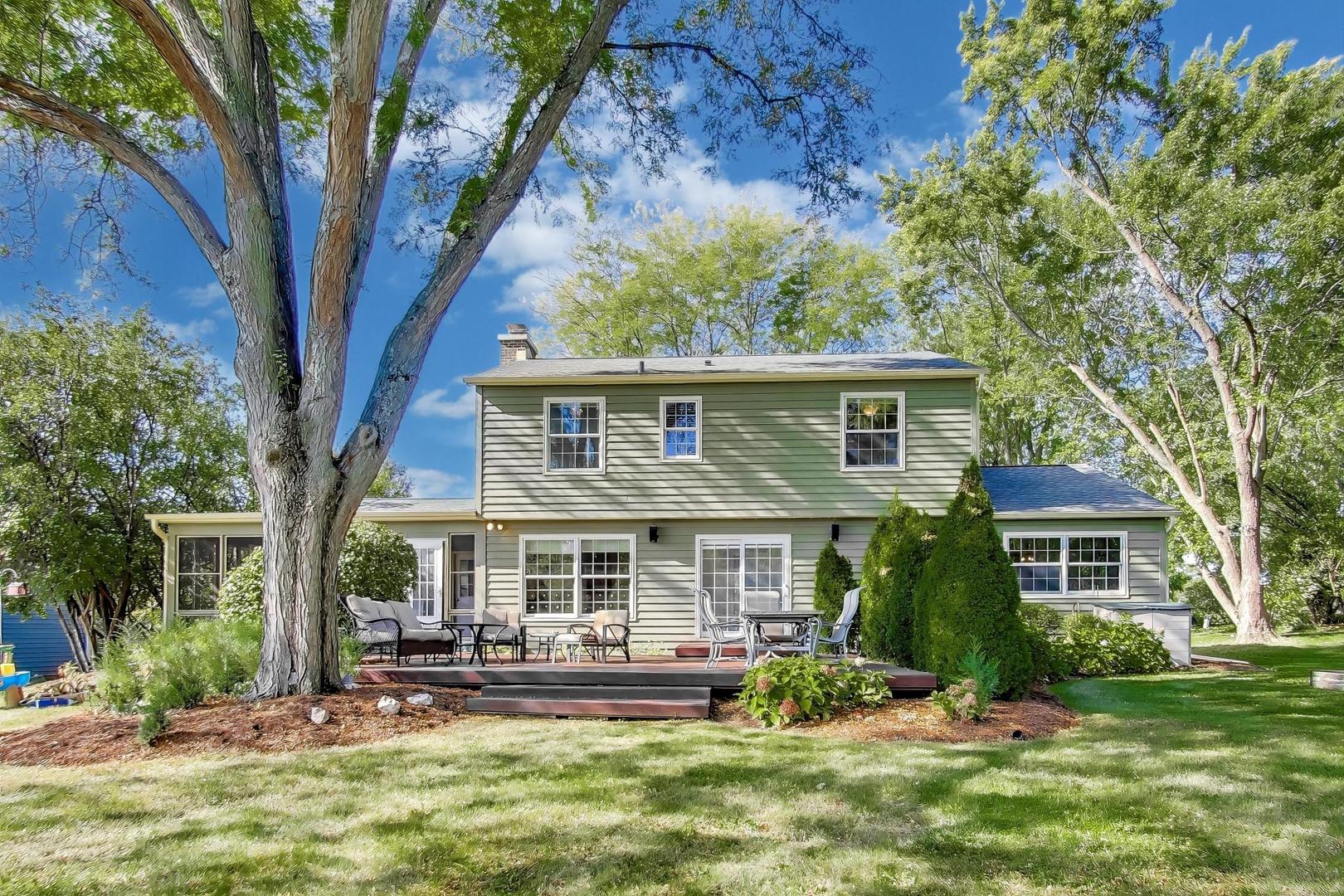 21301 N Woodland Avenue