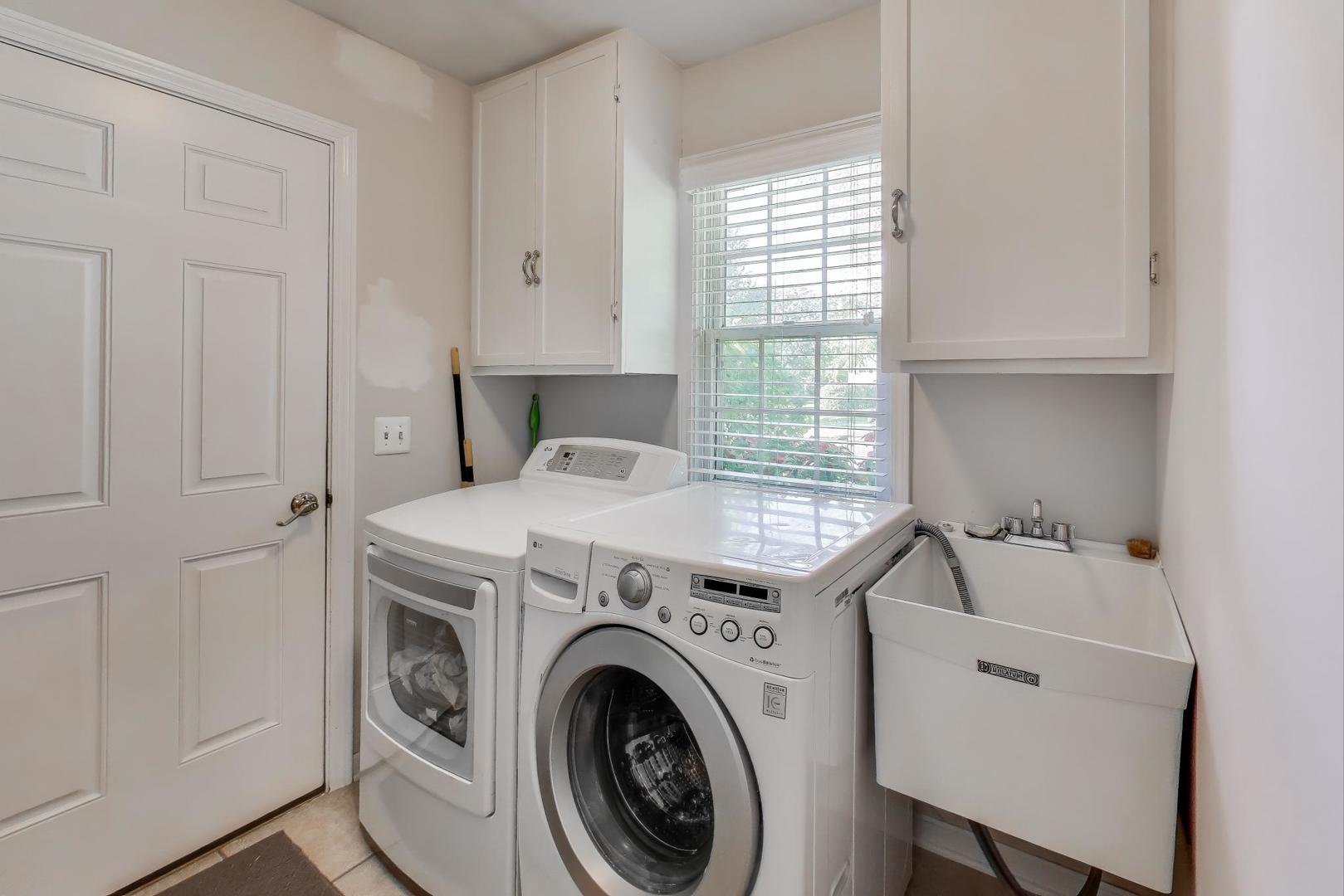 21301 N Woodland Avenue