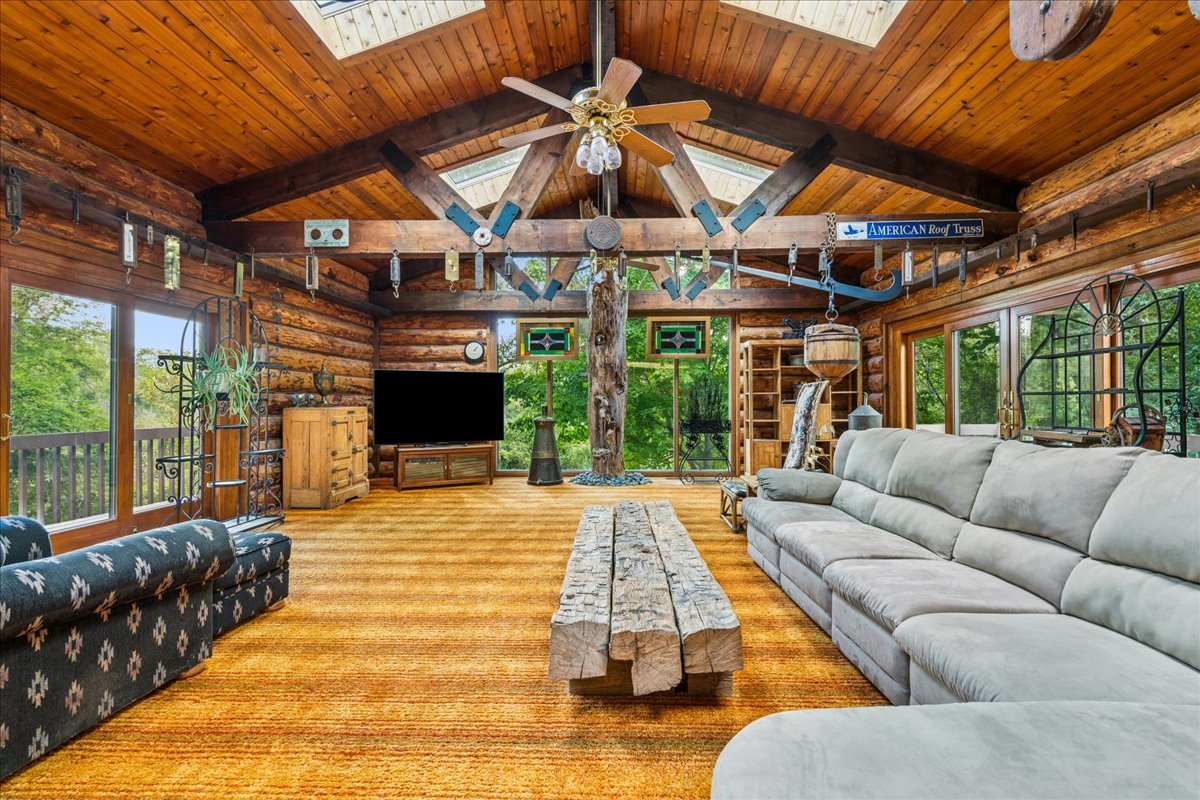 124 Deepwood Road