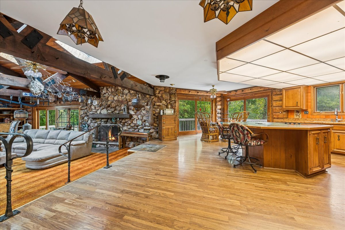 124 Deepwood Road