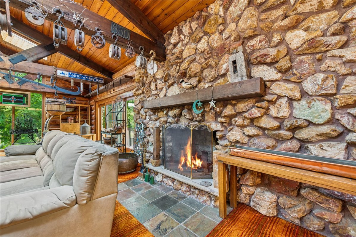 124 Deepwood Road