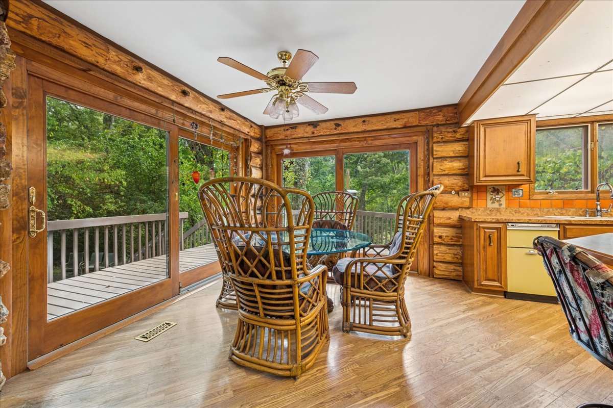 124 Deepwood Road
