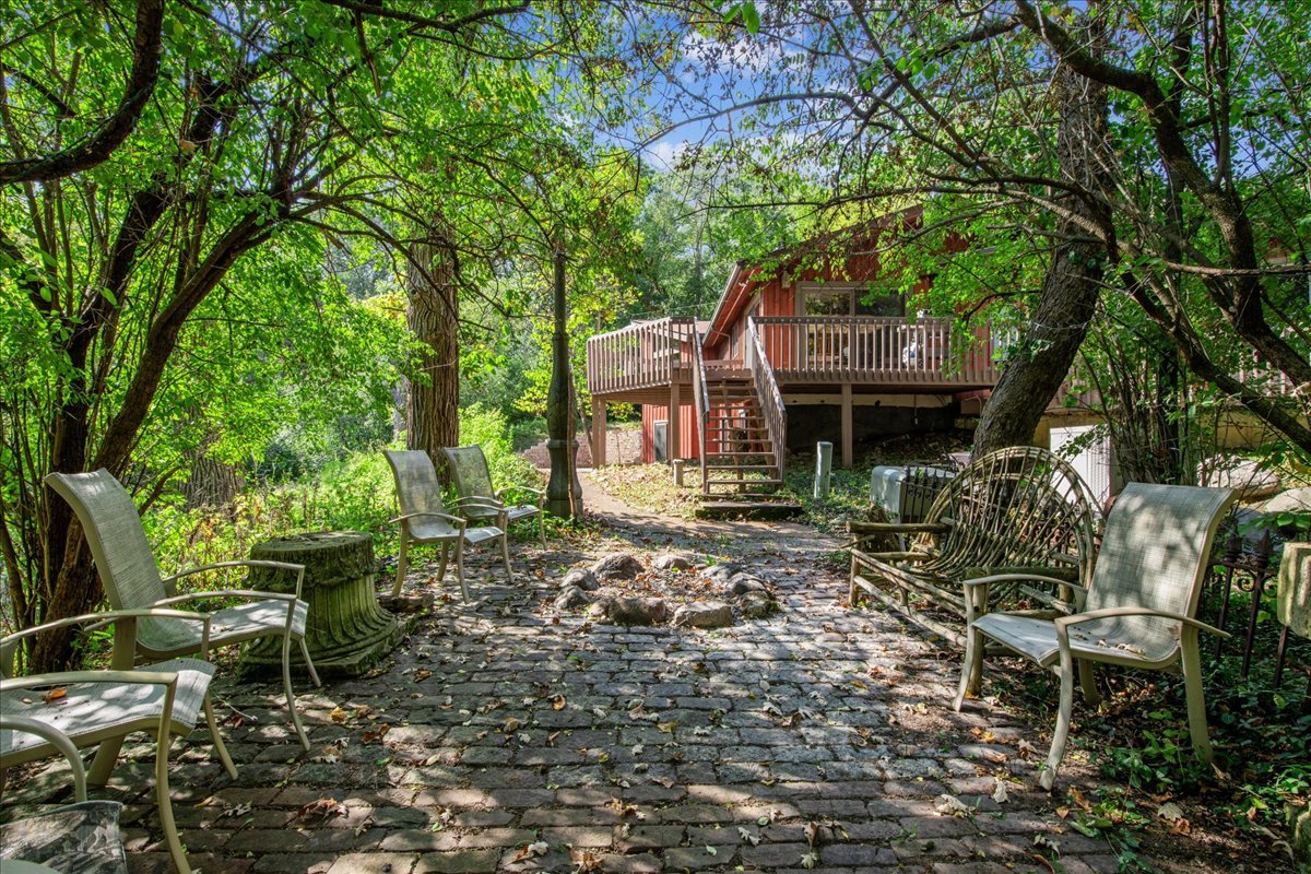 124 Deepwood Road
