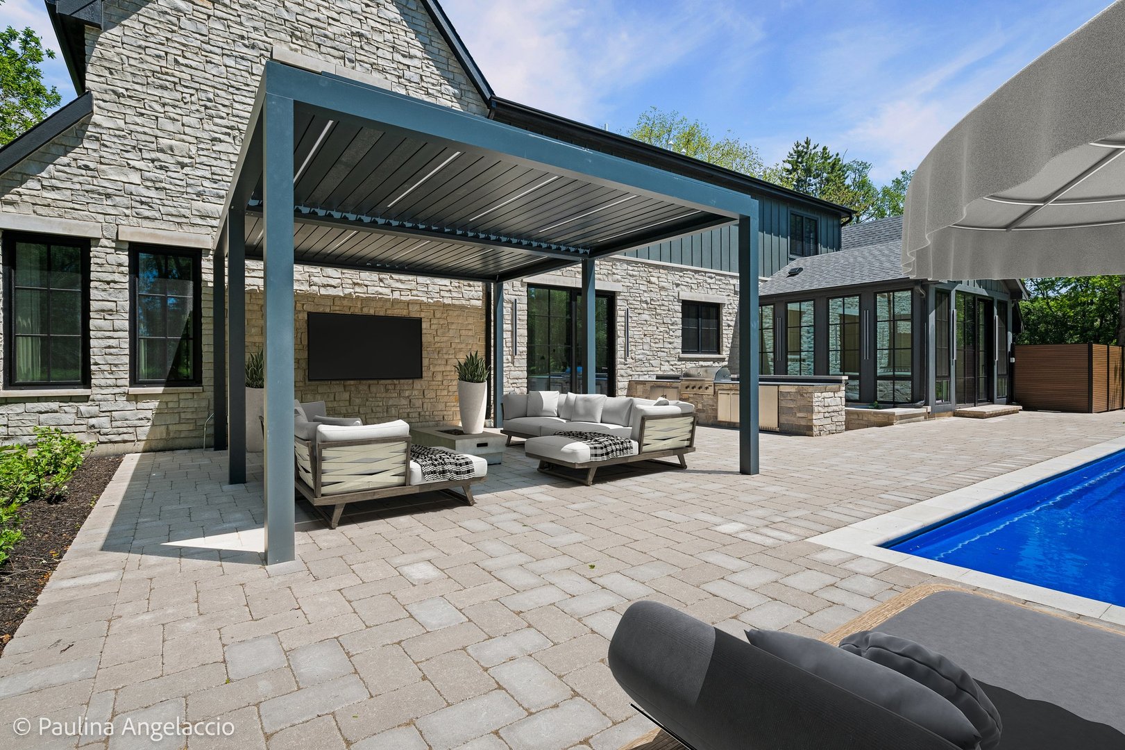 699 Plum Tree Road