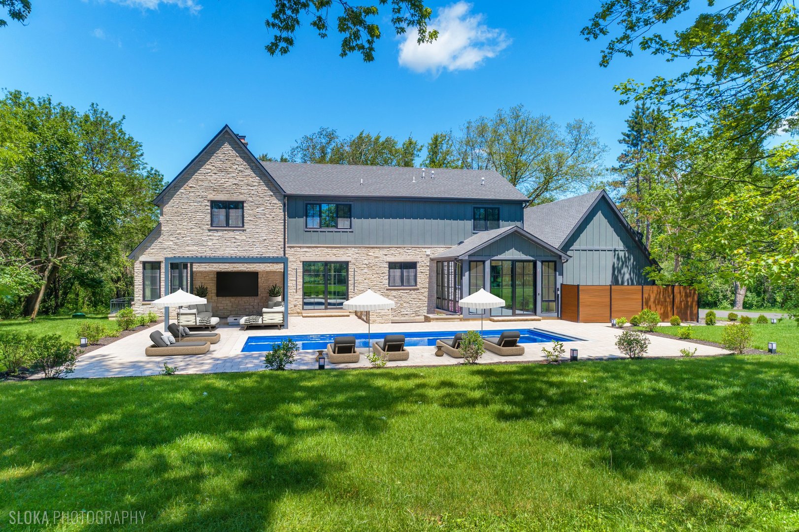 699 Plum Tree Road