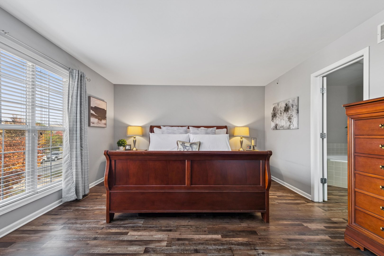 2166 Ivy Ridge Drive