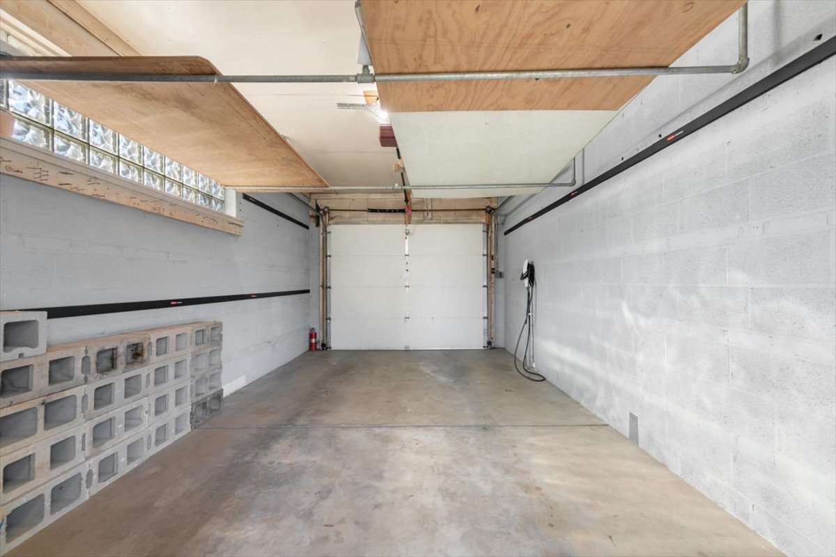 537 S Chestnut Avenue