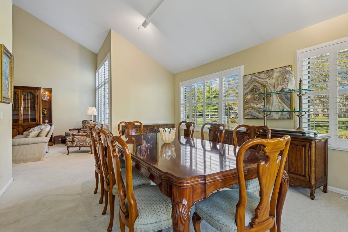 868 Longmeadow Court