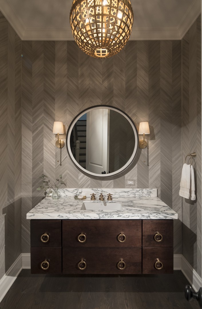 217 E Hillside Avenue