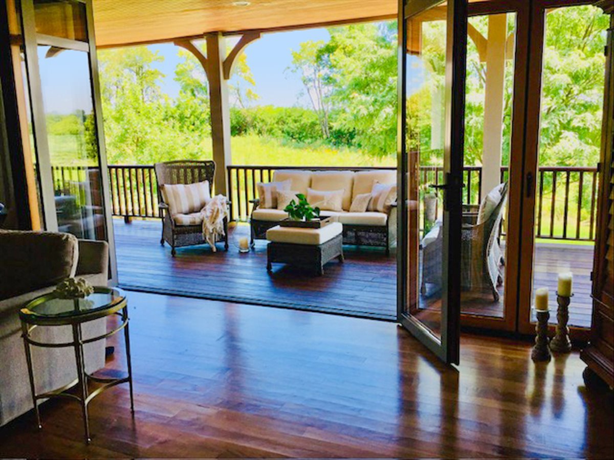 1281 E Longwood Drive