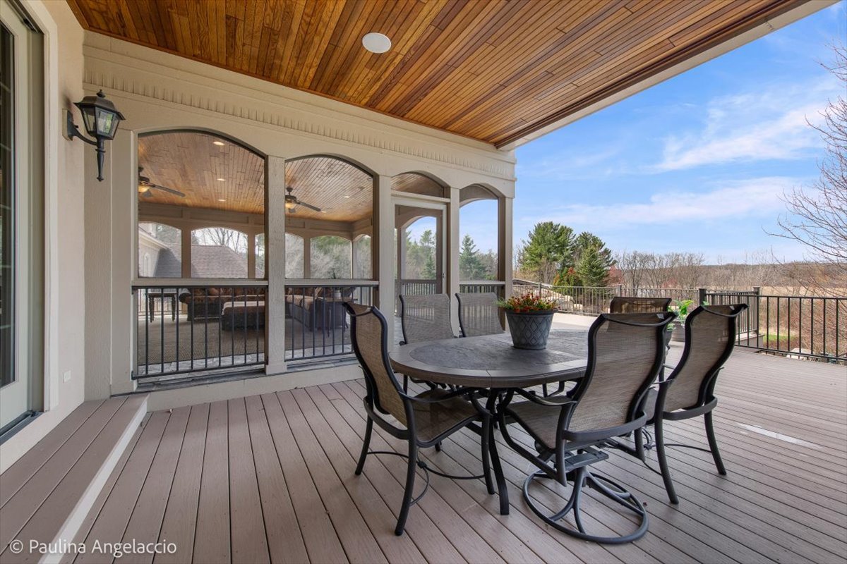 419 N Valley Hill Road