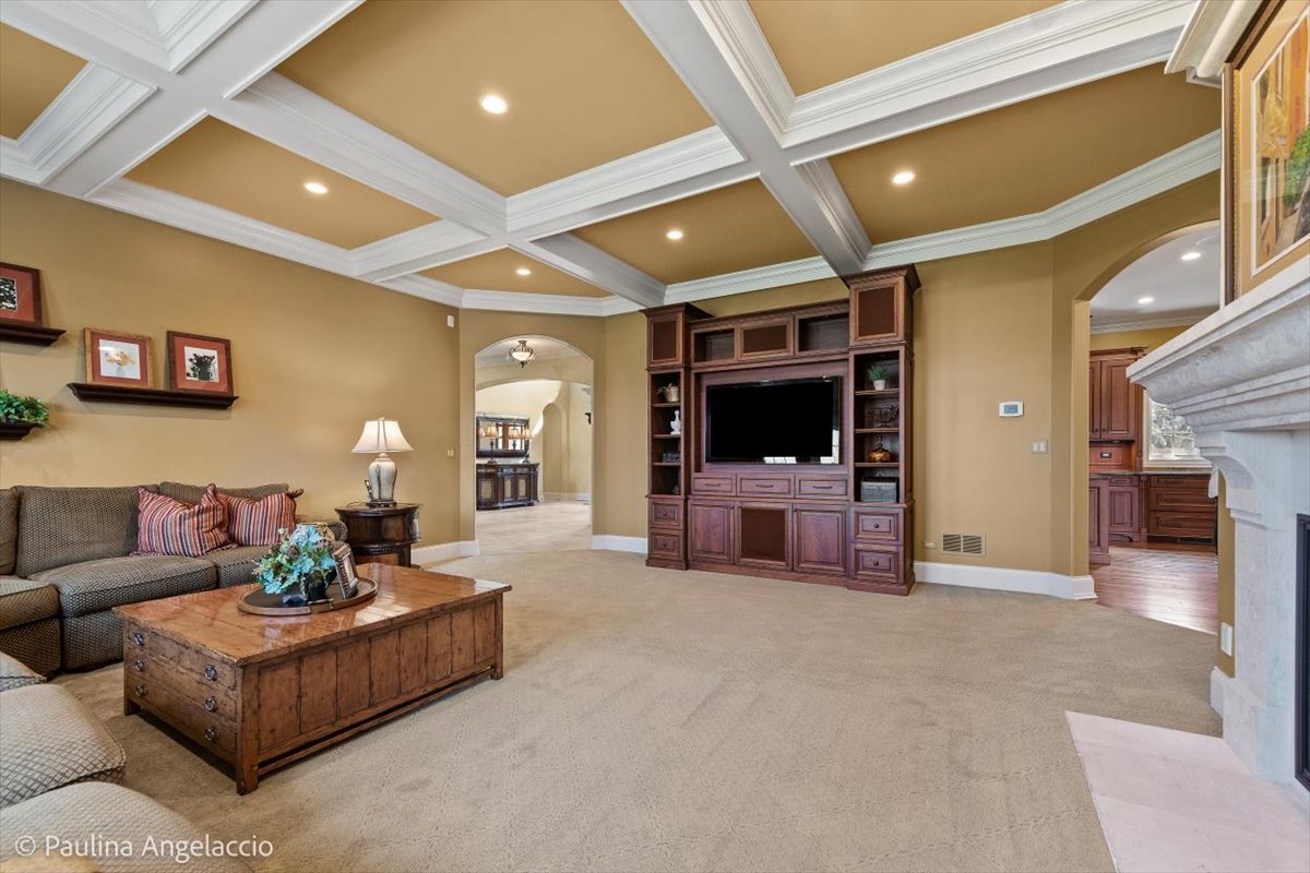 419 N Valley Hill Road