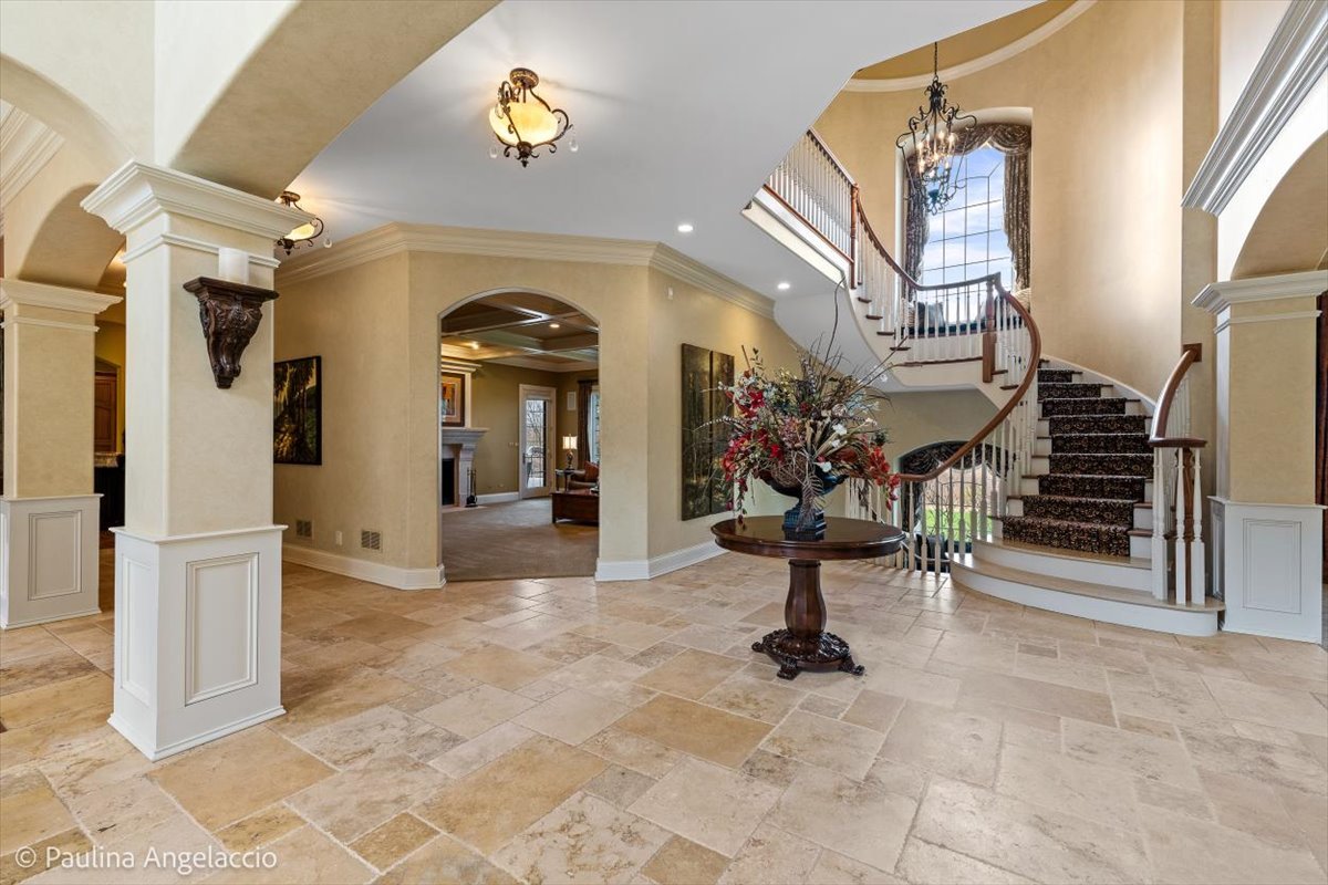 419 N Valley Hill Road