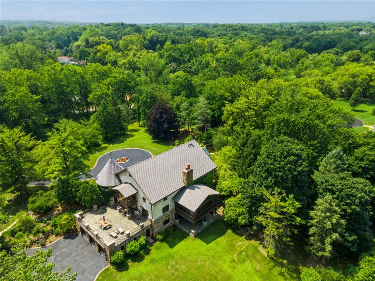 236 Steeplechase Road