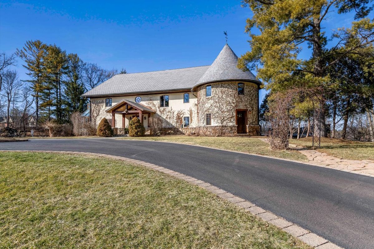 236 Steeplechase Road