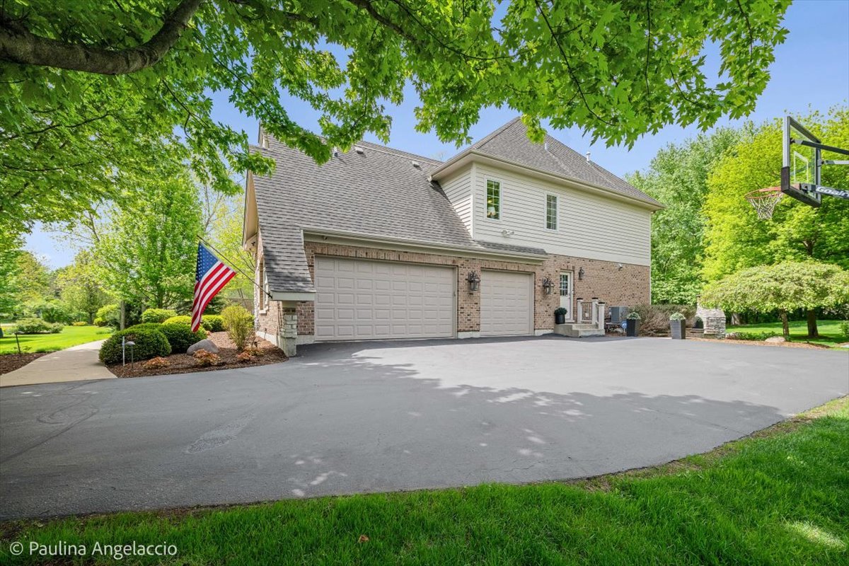 103 Equestrian Way